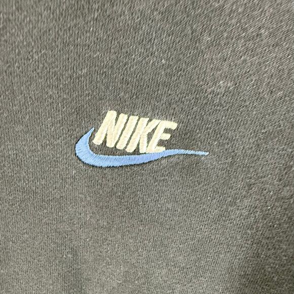 Nike Black Cropped Distressed Crewneck Women’s Medium - Picture 4 of 6